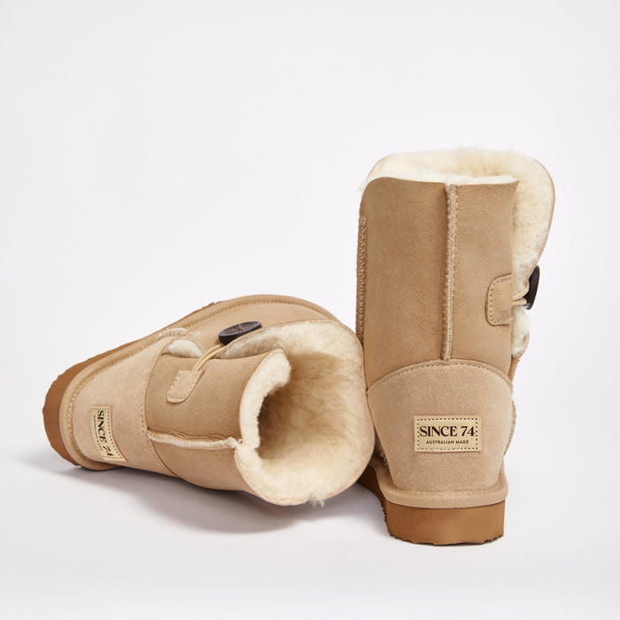 Women's Burleigh Button Mid Natural