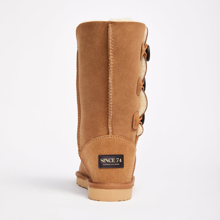 Women's Burleigh Button Triplet