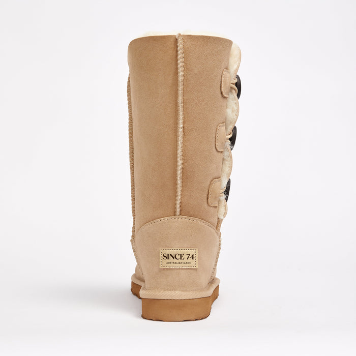 Women's Burleigh Button Triplet