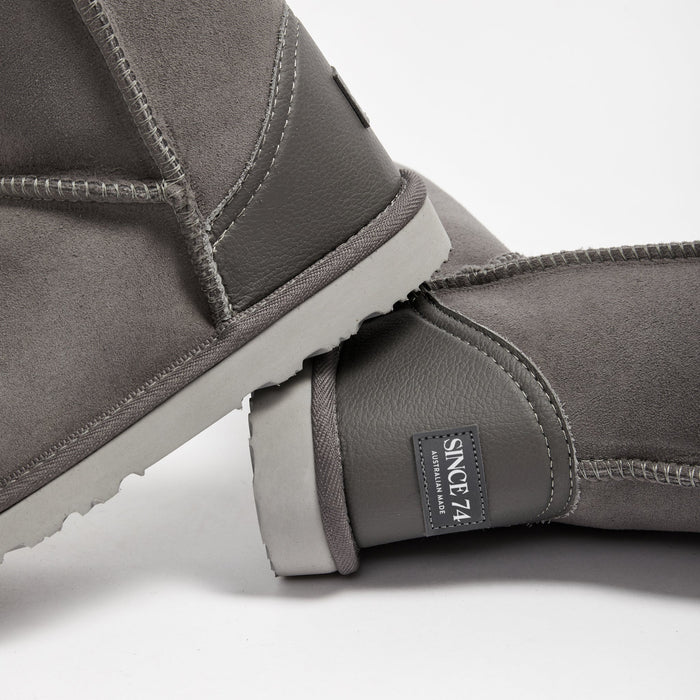 Women's Classic Mid Monogram